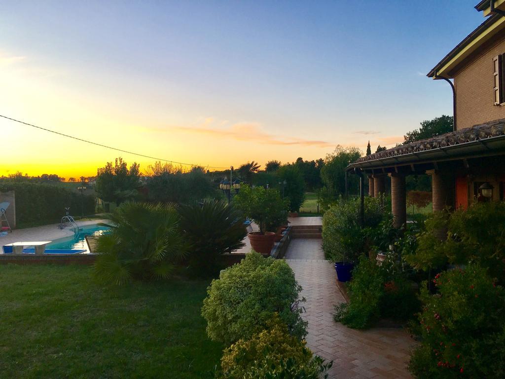 Villa Antares Pesaro Exterior photo