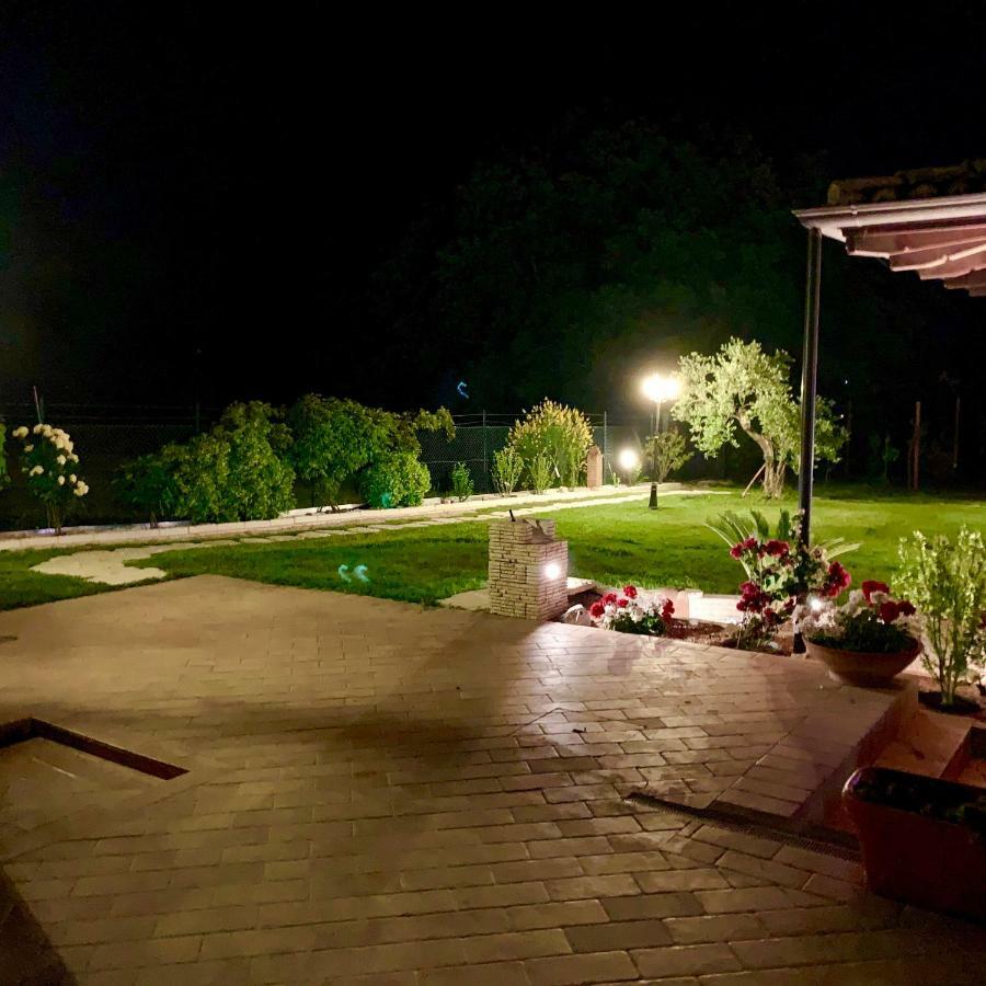 Villa Antares Pesaro Exterior photo